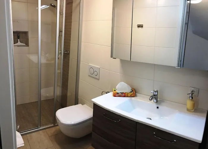 Appartamento Haus Am Eck - Gaestehaus Und *